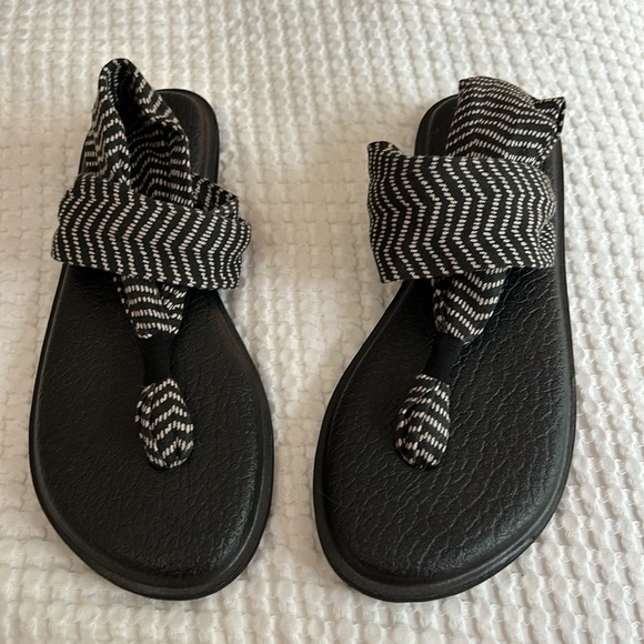 Sanuk Yoga Sling 2 Flip Flop Thong Sandals Size 8 - Picture 1 of 10